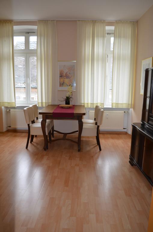 Ferienwohnung Barfly Трабен-Трарбах Экстерьер фото